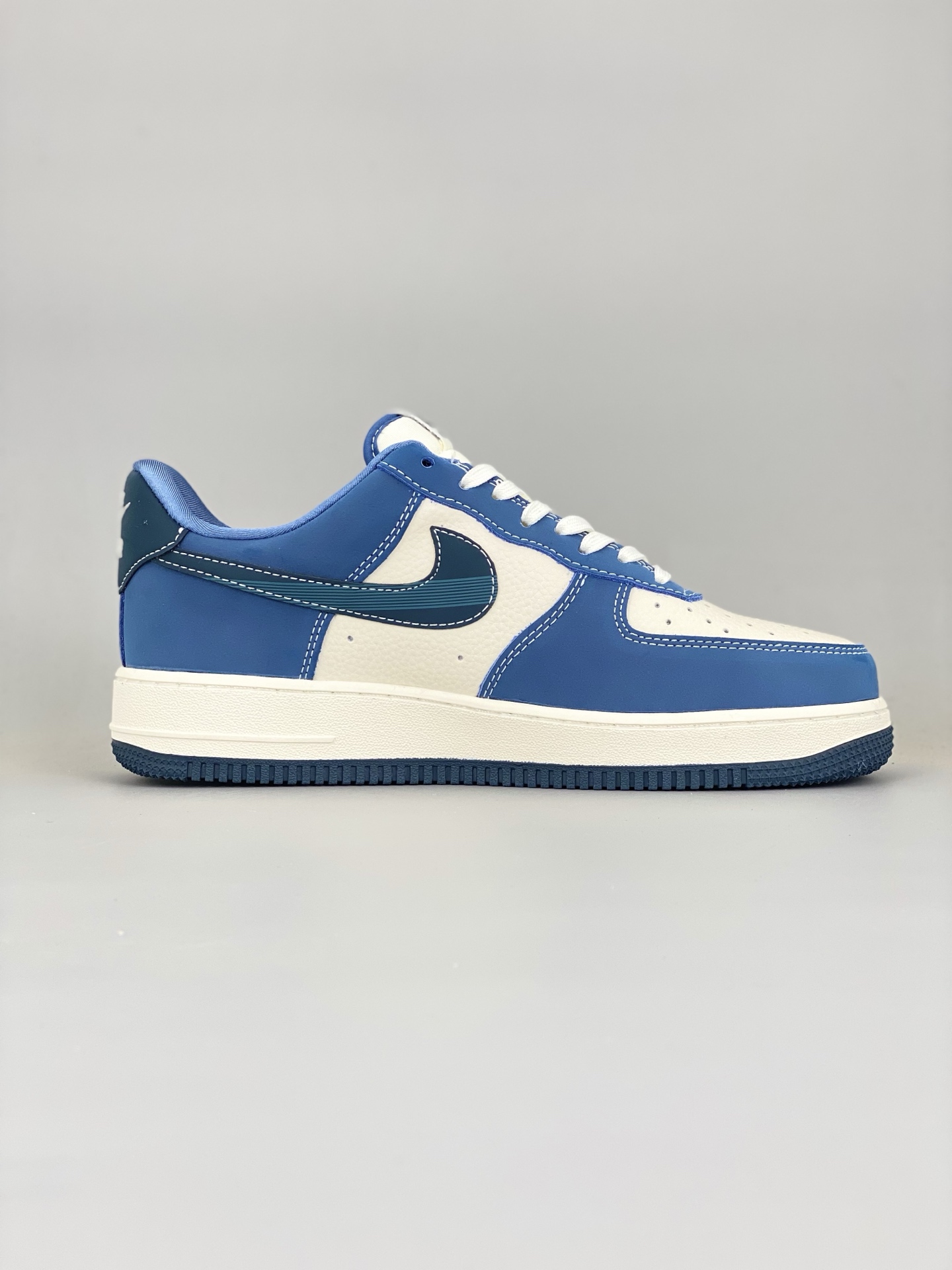 ナイキ「Nike」 アライアンス製品 ク ロー カジュアルスニーカー