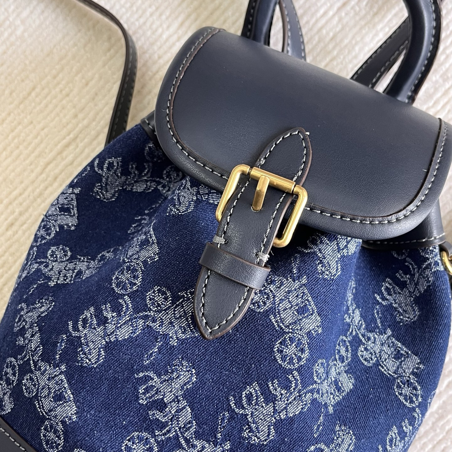 コーチ「Coach」コーチ ハーパー ミニ バックパック