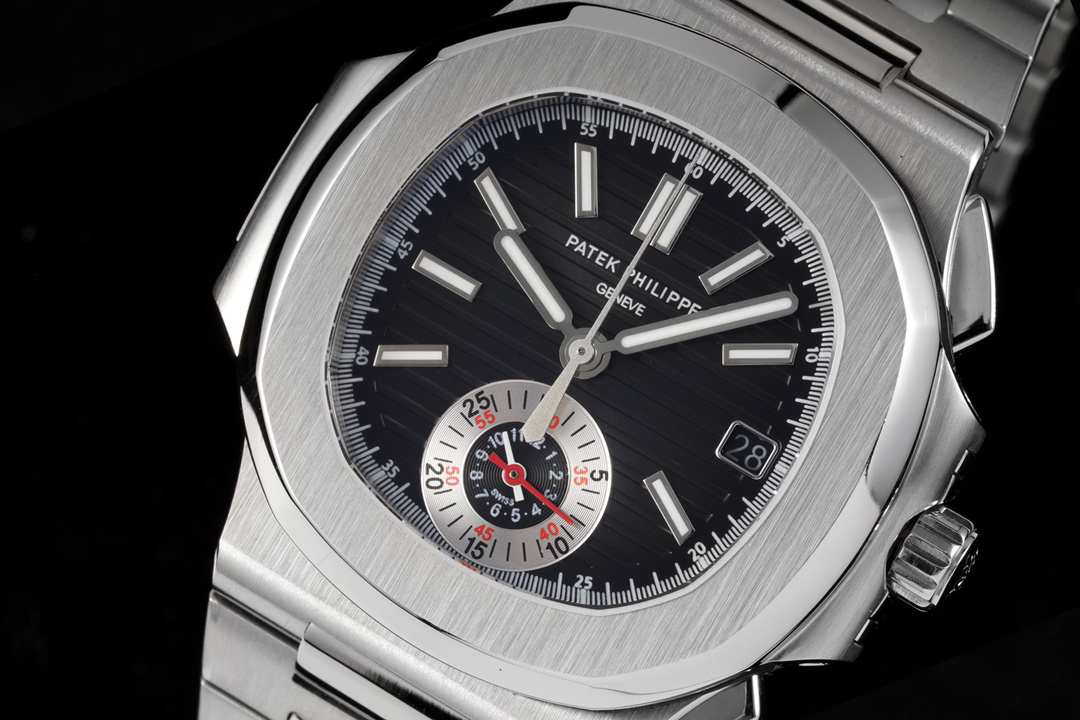 パテック フィリップ「Patek Philippe」ノーチラス クロノグラフ パテック フィリップ 40MM