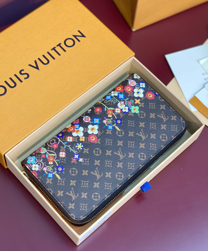 ルイ・ヴィトン「Louis Vuitton」LV × TM ジッピー･ウォレット