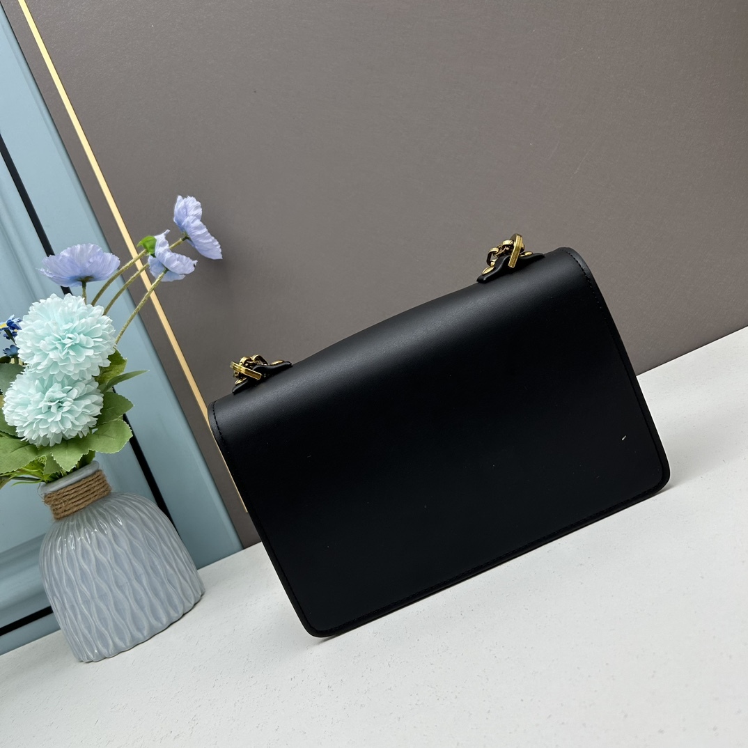 ディオール「Dior」 アップグレード版 ロゴ付きチェーン 350