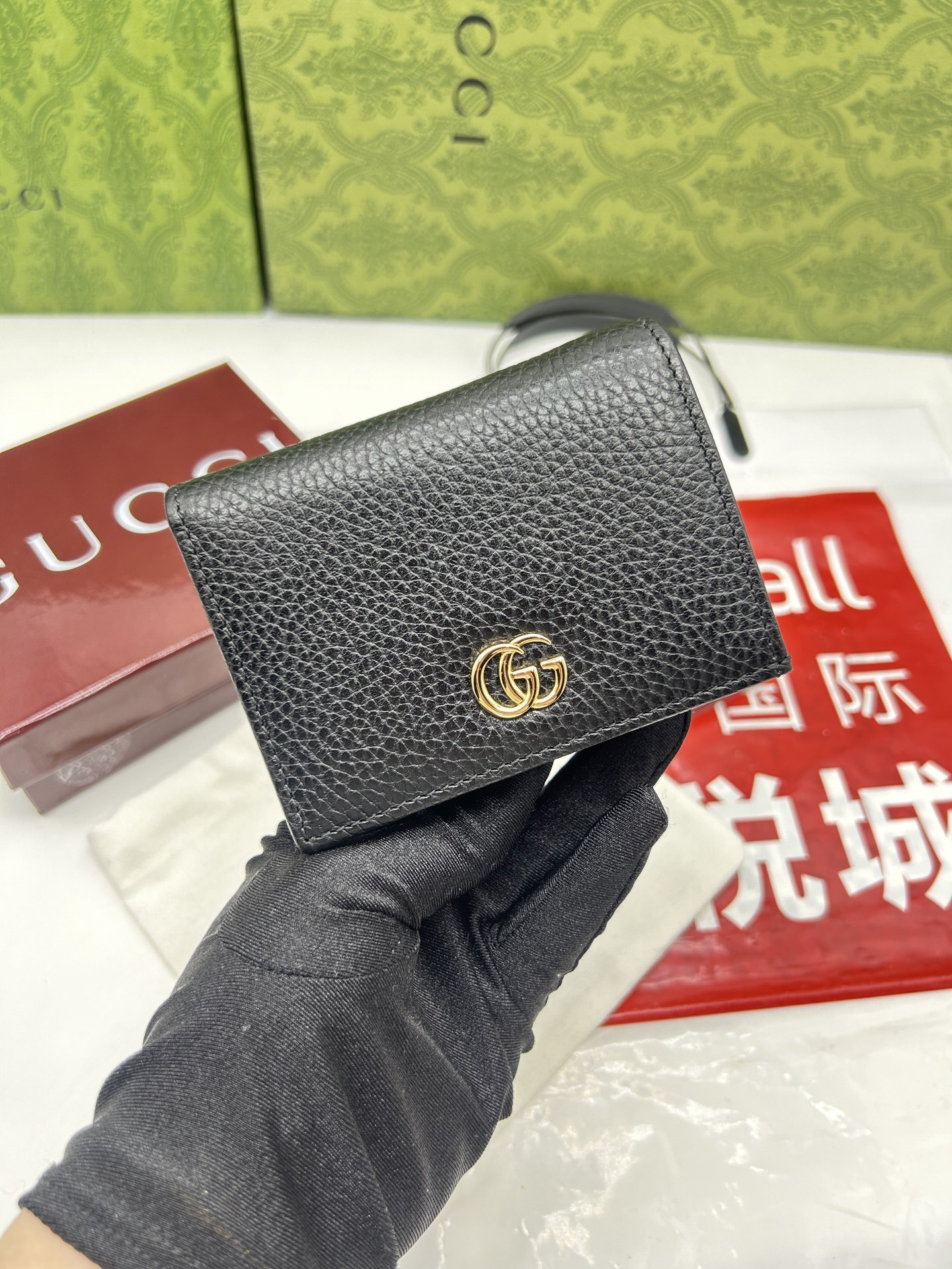 グッチ「Gucci」 〔プチ マーモント〕レザー 三つ折りウォレット