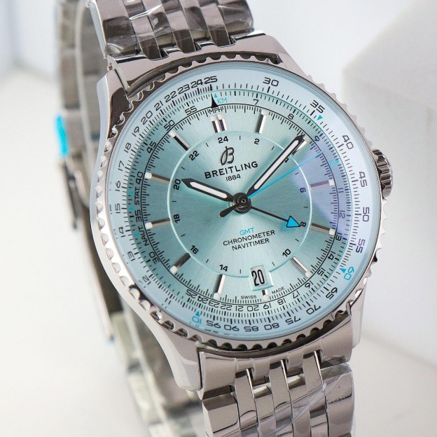 ブライトリング［Breitling］ナビタイマー1 B01 クロノグラフ 43 腕時計40MM