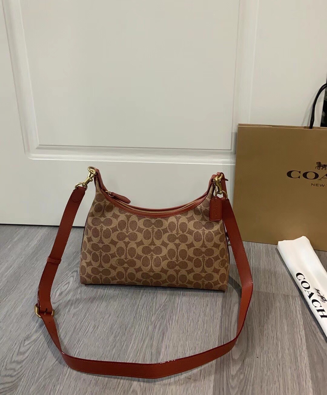 コーチ「Coach」Juliet クラシック キャラメル モノグラム アンダーアームバッグ