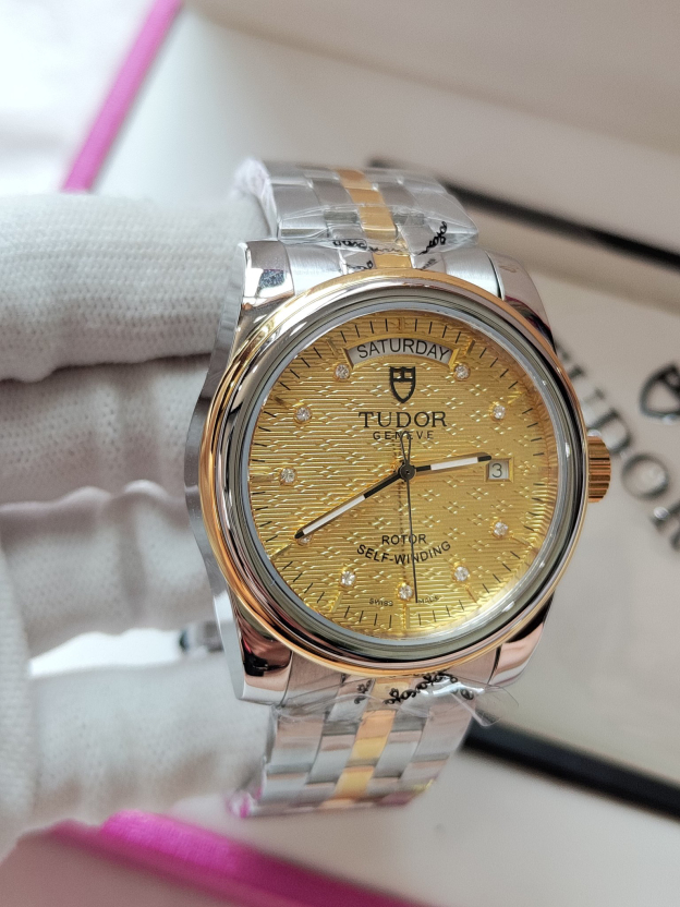 チューダー「Tudor」ジュラ カレンダー 腕時計41MM