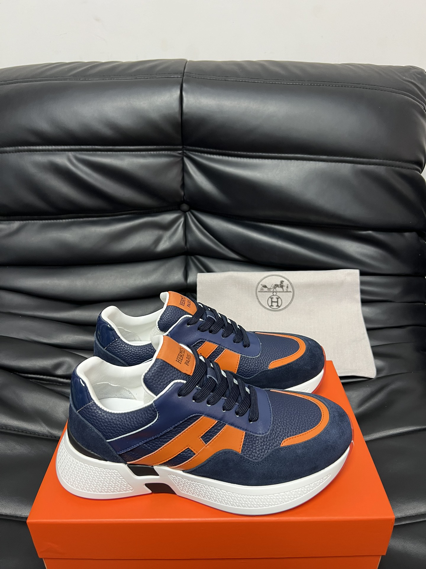 エルメス［Hermès］ デュアルレザー カジュアルシューズ