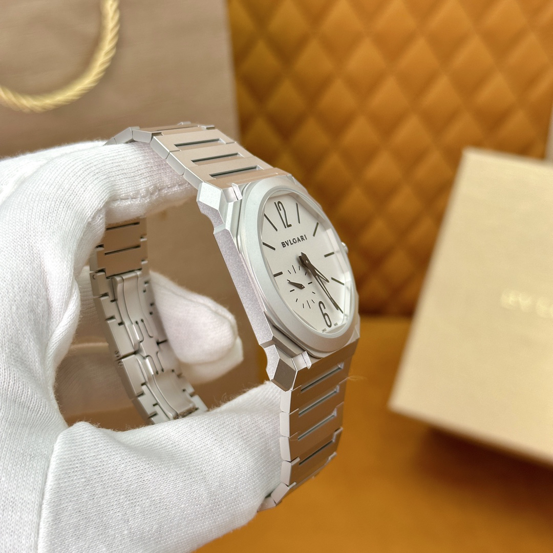 ブルガリ「Bvlgari」Octo 腕時計40MM