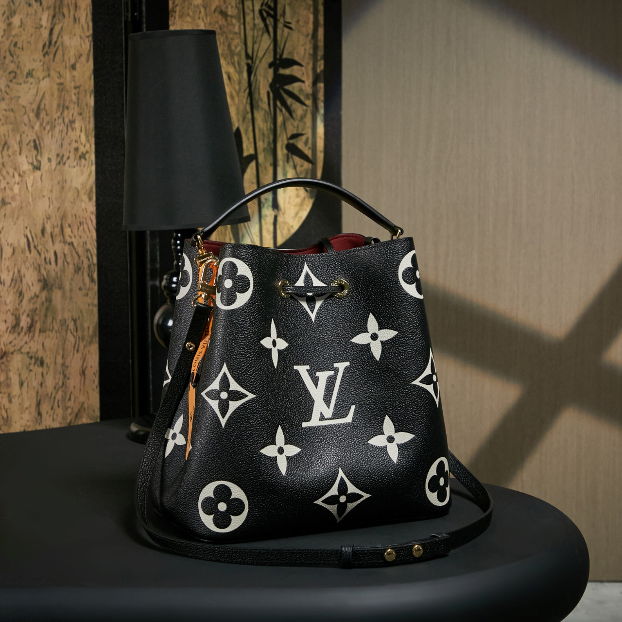 ルイ・ヴィトン「Louis Vuitton」ネオノエ MM