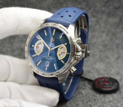 タグ・ホイヤー「TAG Heuer」クラシック メンズウォッチ40MM