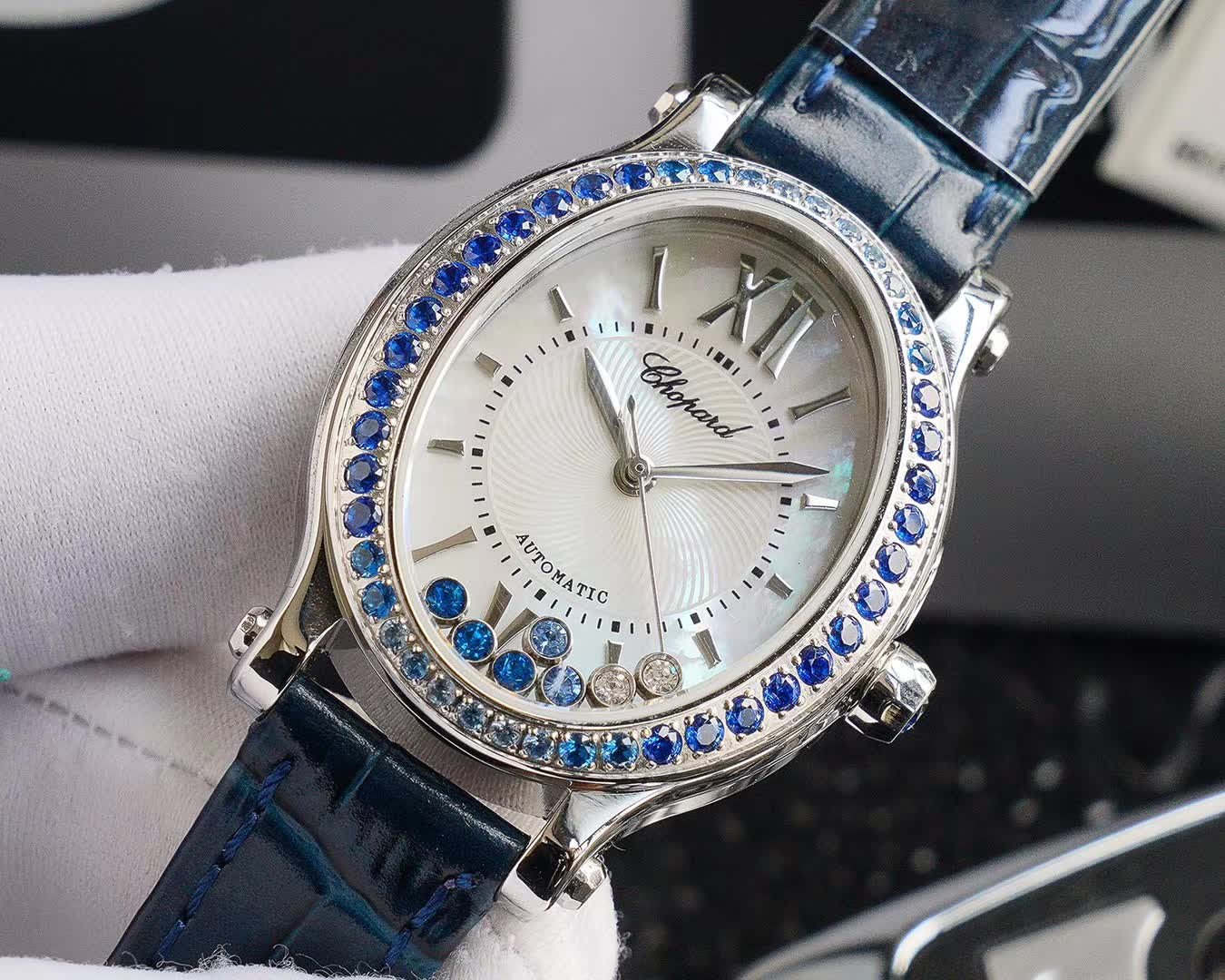 ショパール「Chopard」ハッピースポーツ オーバル メンズウォッチ36MM