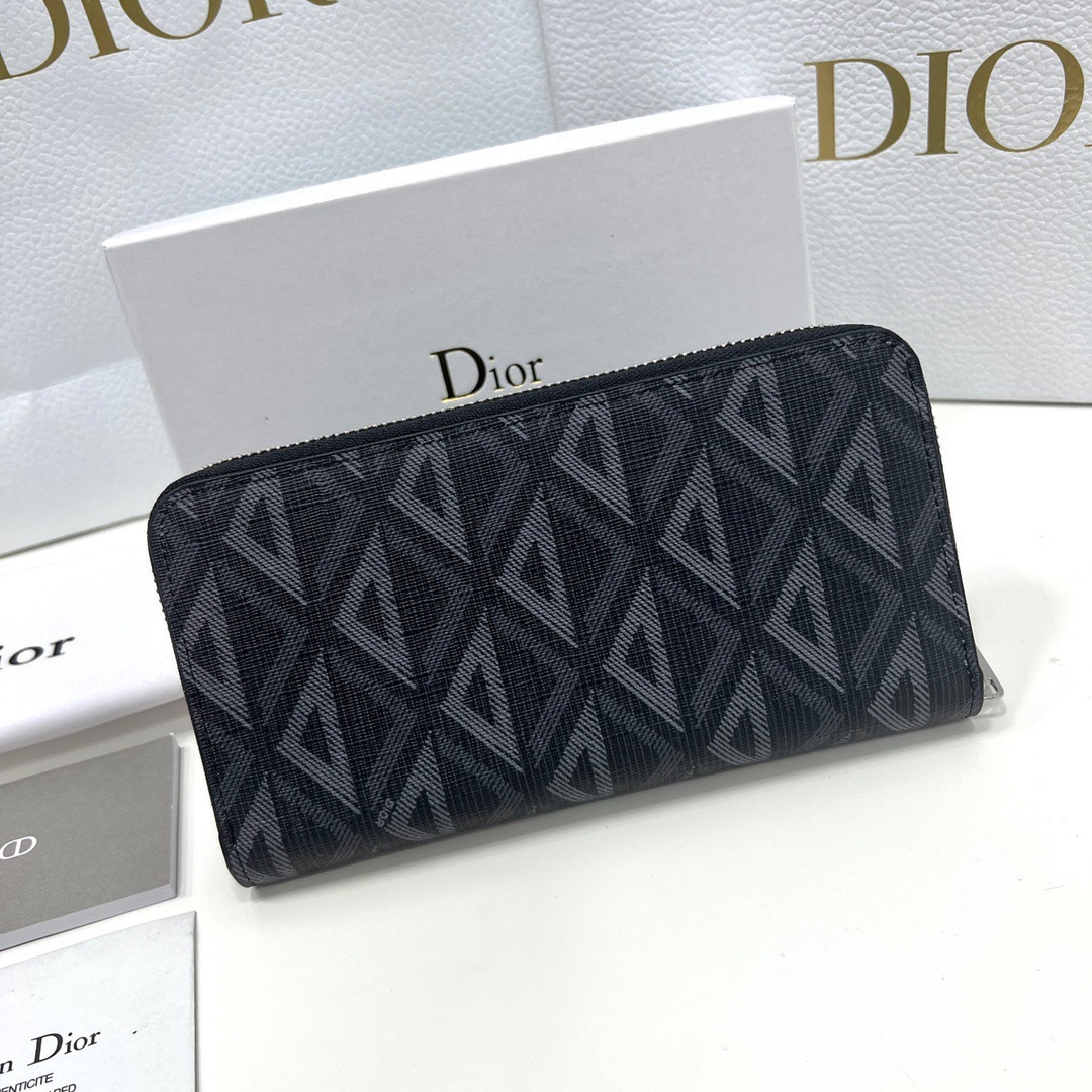 ディオール「Dior」CDダイヤモンド ロングジップウォレット