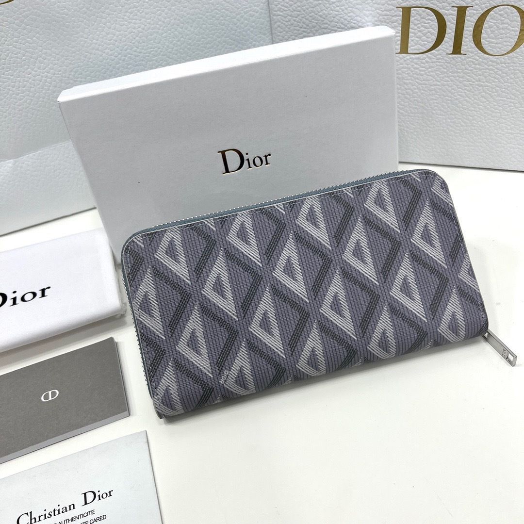 ディオール「Dior」CDダイヤモンド ロングジップウォレット