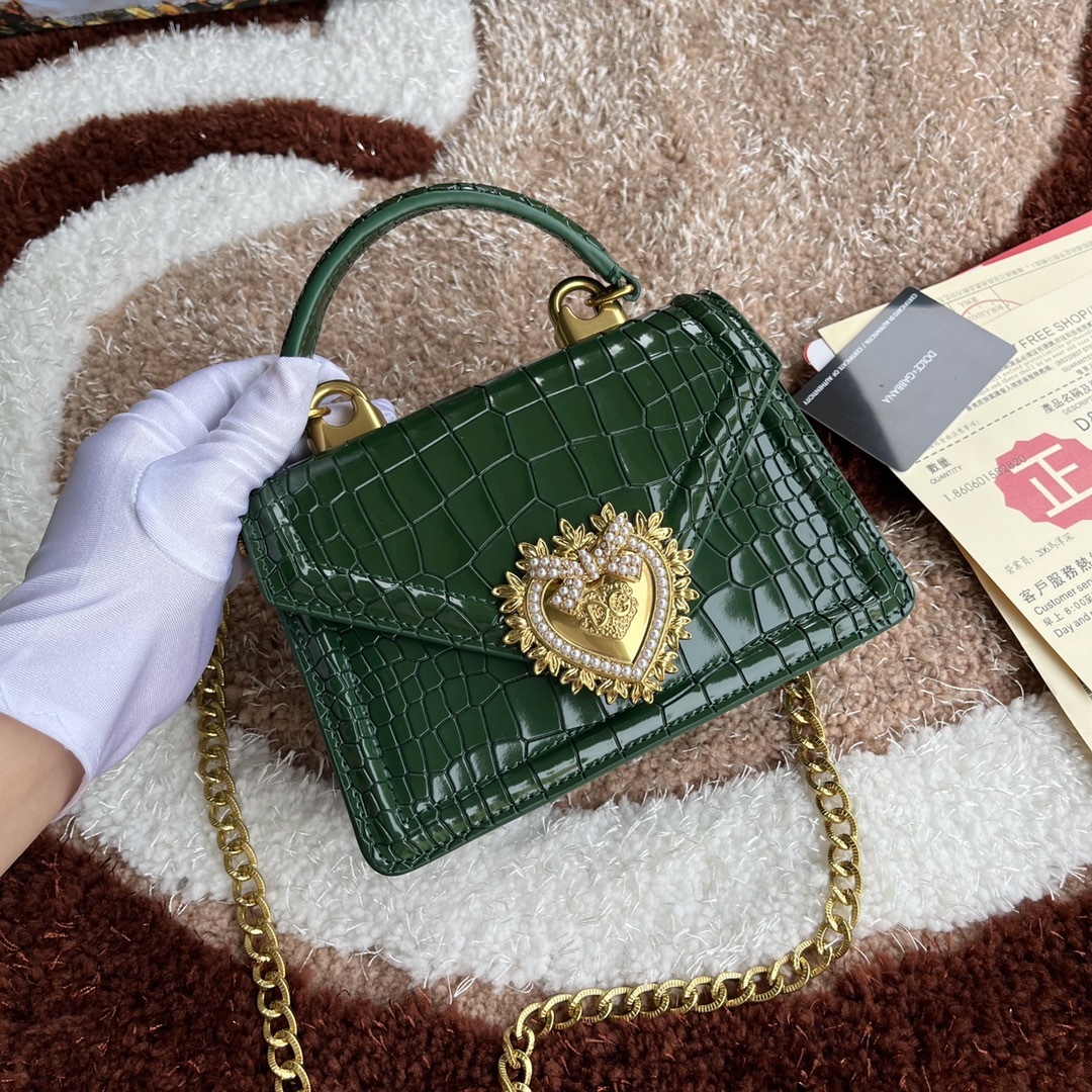 ドルチェ・アンド・ガッバーナ「D&G」エメラルドグリーン チェーン レザートップハンドルバッグ