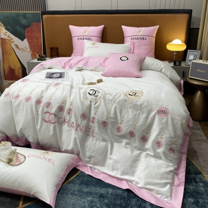 シャネル「Chanel」プレミアムコットン ゴールド＆シルバー刺繍 4点セット