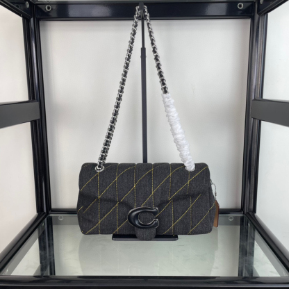 コーチ「Coach」Tabby 20 菱格纹绗缝 デニム チェーンショルダーバッグ