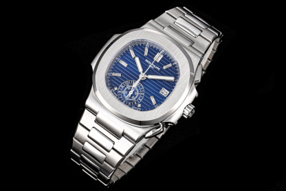 パテック フィリップ「Patek Philippe」ノーチラスクロノグラフ 40.5mmメンズウォッチ