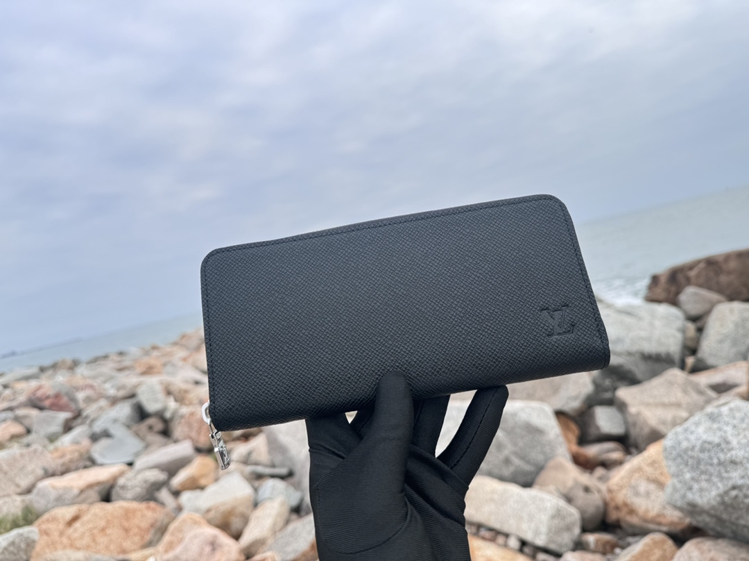 ルイ-ヴィトン(Louis Vuitton) ジッピーウォレット･ホリゾンタル