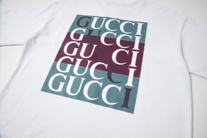 グッチ「Gucci」2025春夏 ダブルプリント ショートスリーブTシャツ