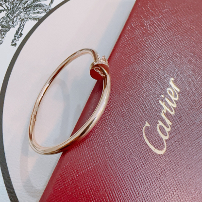 カルティエ「Cartier」ヴィンテージゴールド ブレスレット コレクション