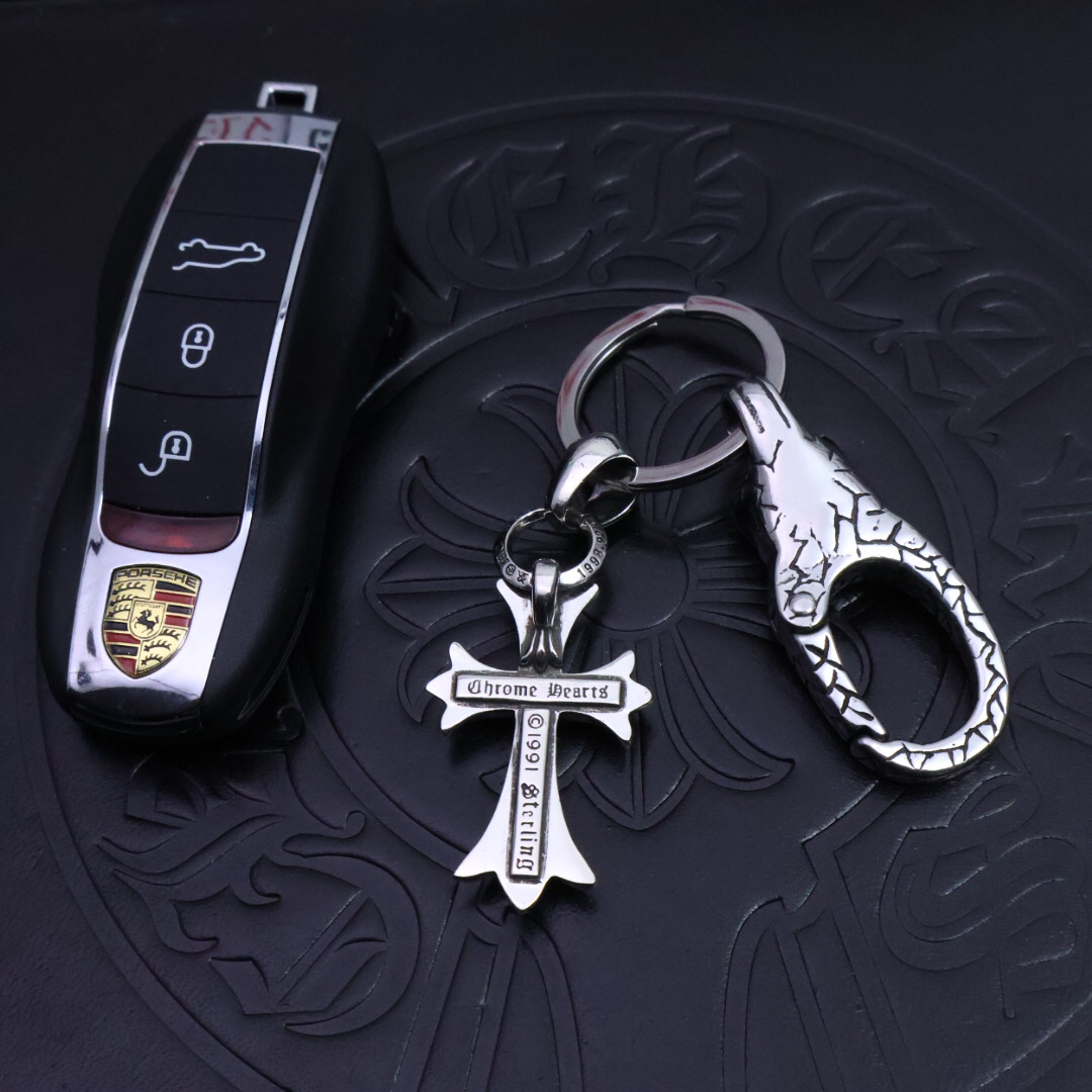 クロムハーツ「Chrome Hearts」キーホルダー＆バッグチャーム - トレンドシンボル