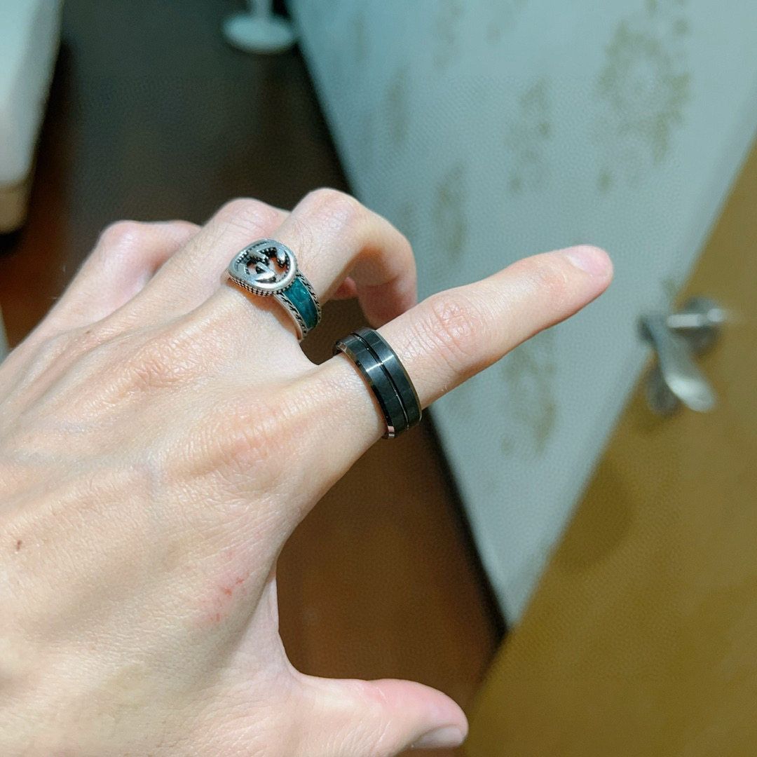グッチ「Gucci」Anger Forest 双Gリングリング本
