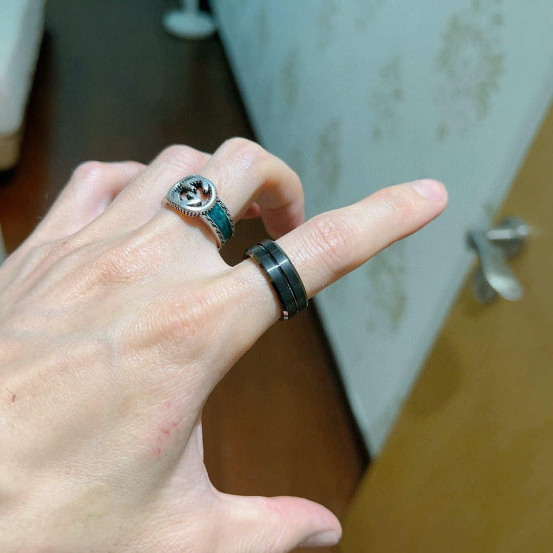 グッチ「Gucci」Anger Forest 双Gリングリング本
