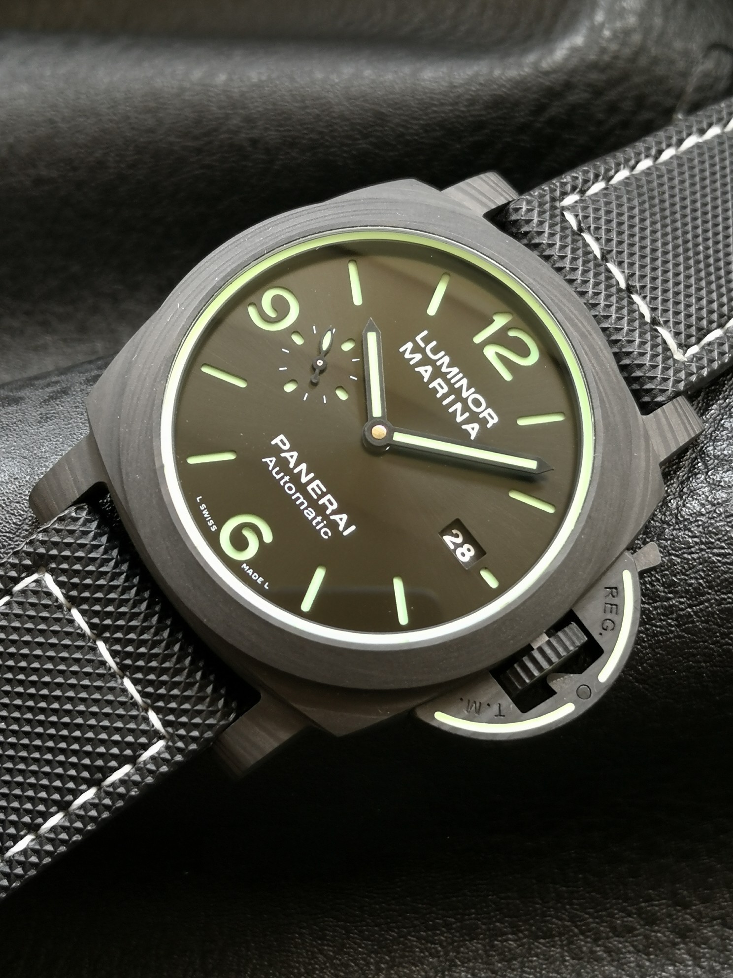 パネライ［Panerai］LUMINOR庐米诺シリーズPAM01118 腕時計44MM