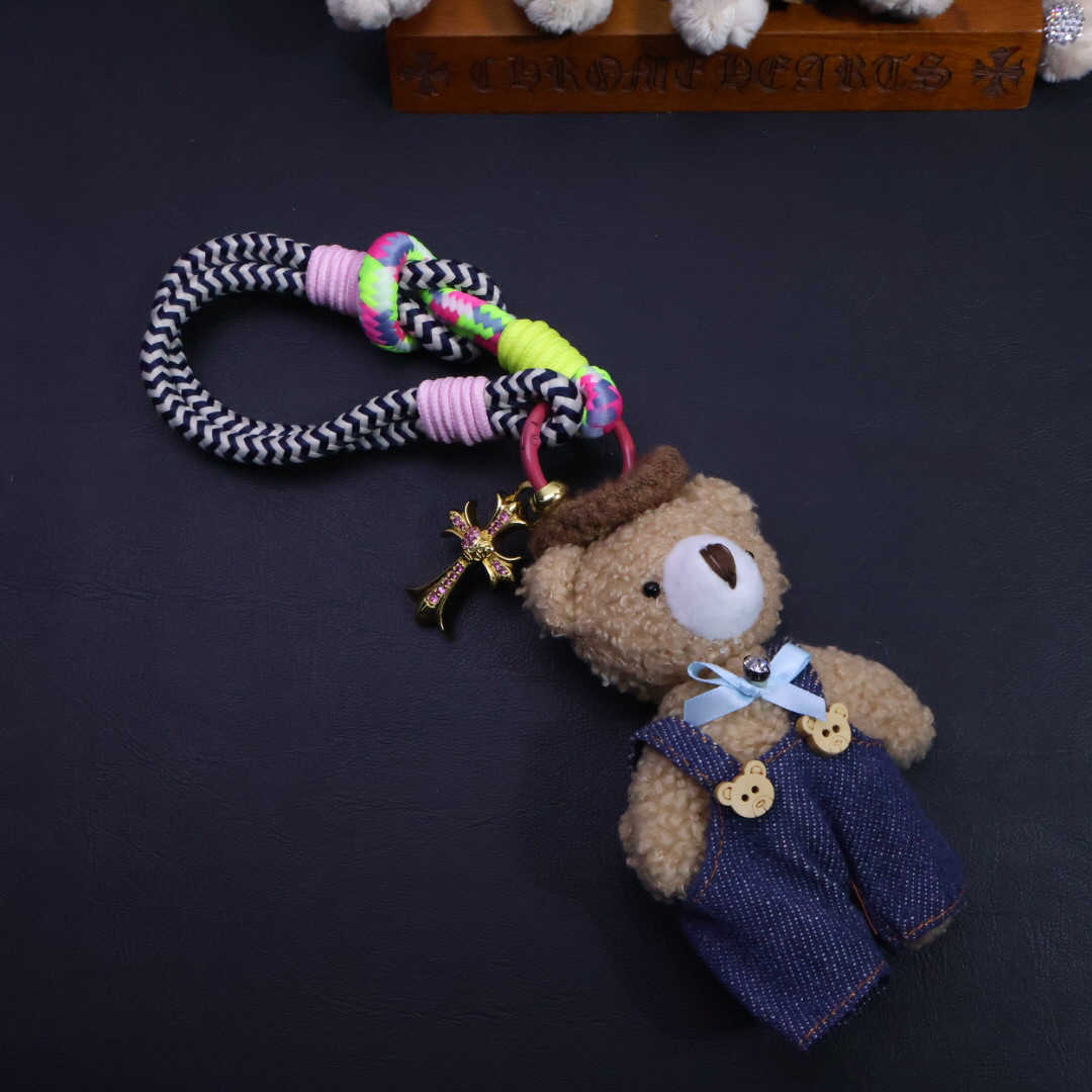 クロムハーツ「Chrome Hearts」バッグチャーム - すべてのトレンドバッグに合わせて、クールでキュートなスタイルを