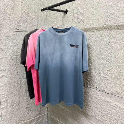バレンシアガ「Balenciaga」2025早春新重工酸洗グラデーション旧半袖Tシャツ