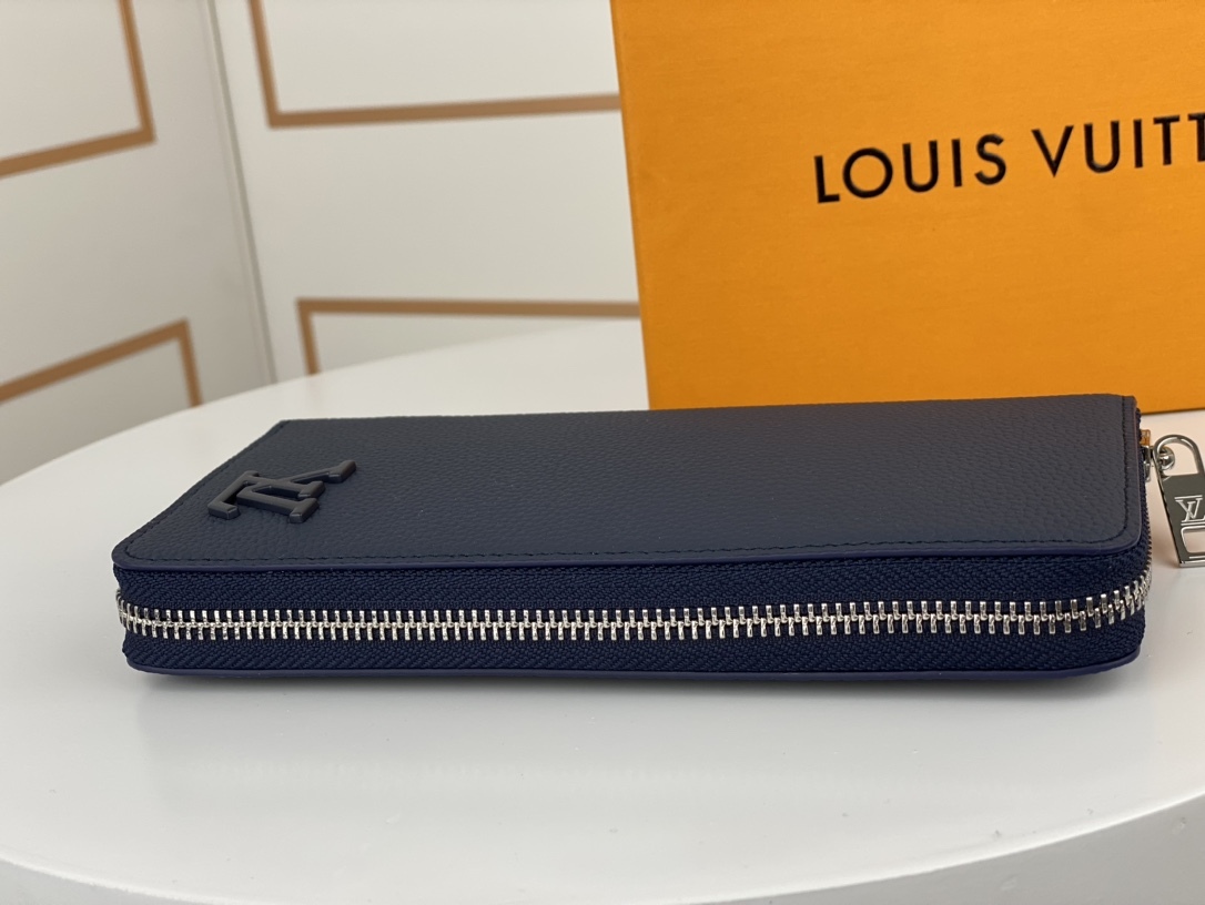 ルイ-ヴィトン(Louis Vuitton) ジッピーウォレット･ヴェルティカル