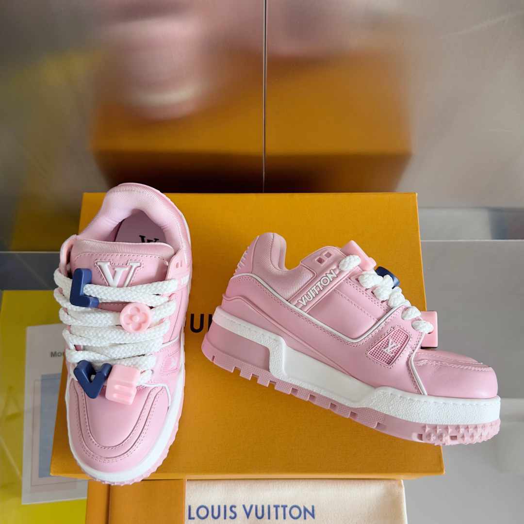 「コラボモデル」Louis Vuitton x Trainer Maxi スニーカー