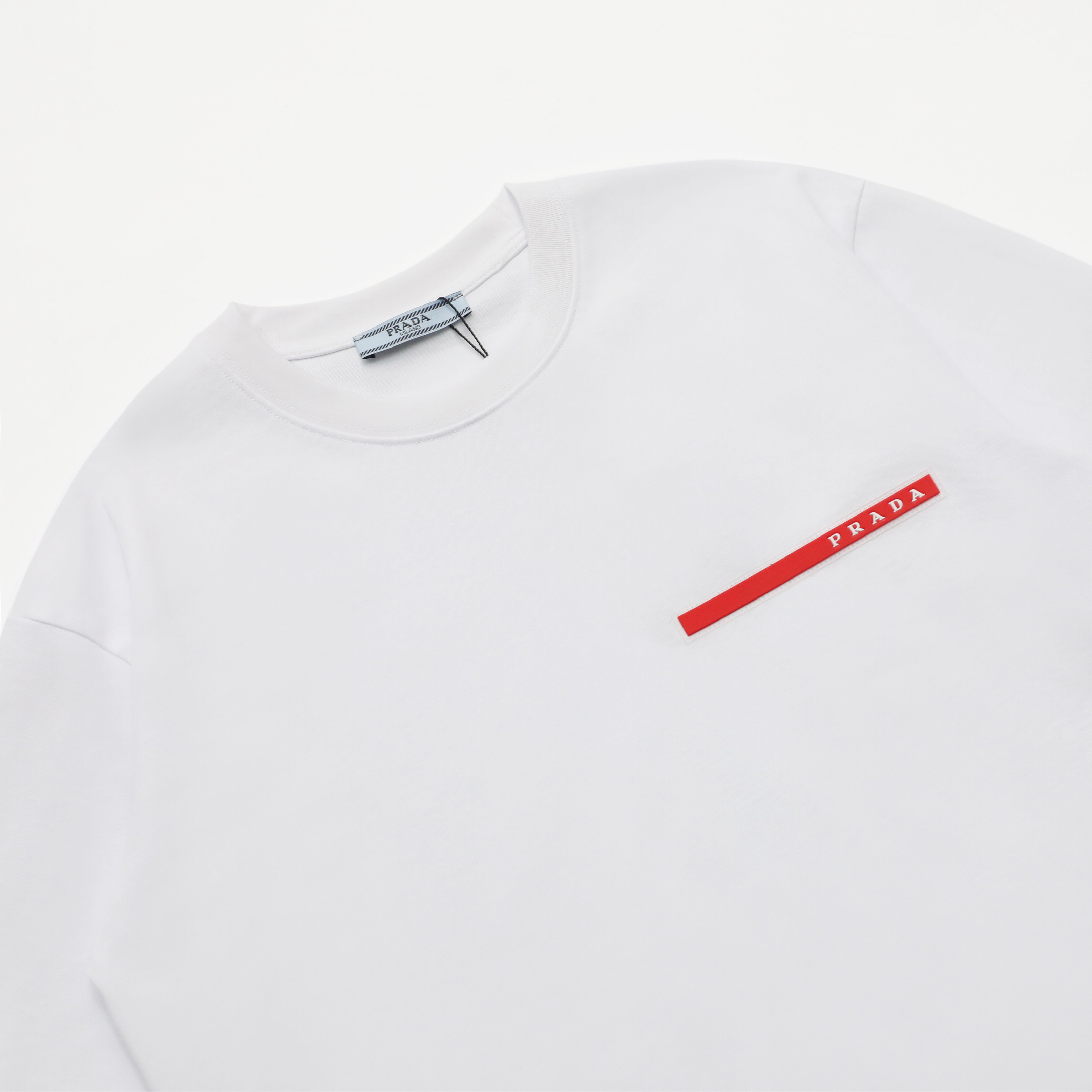 プラダ「Prada」ベーシックロゴ カジュアルクルーネックTシャツ