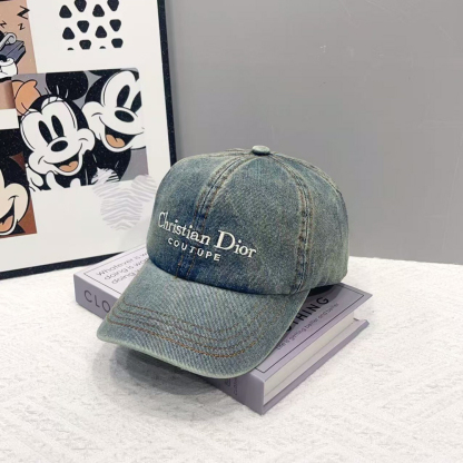 ディオール「Dior」2025春夏 シンプル ベースボールキャップ