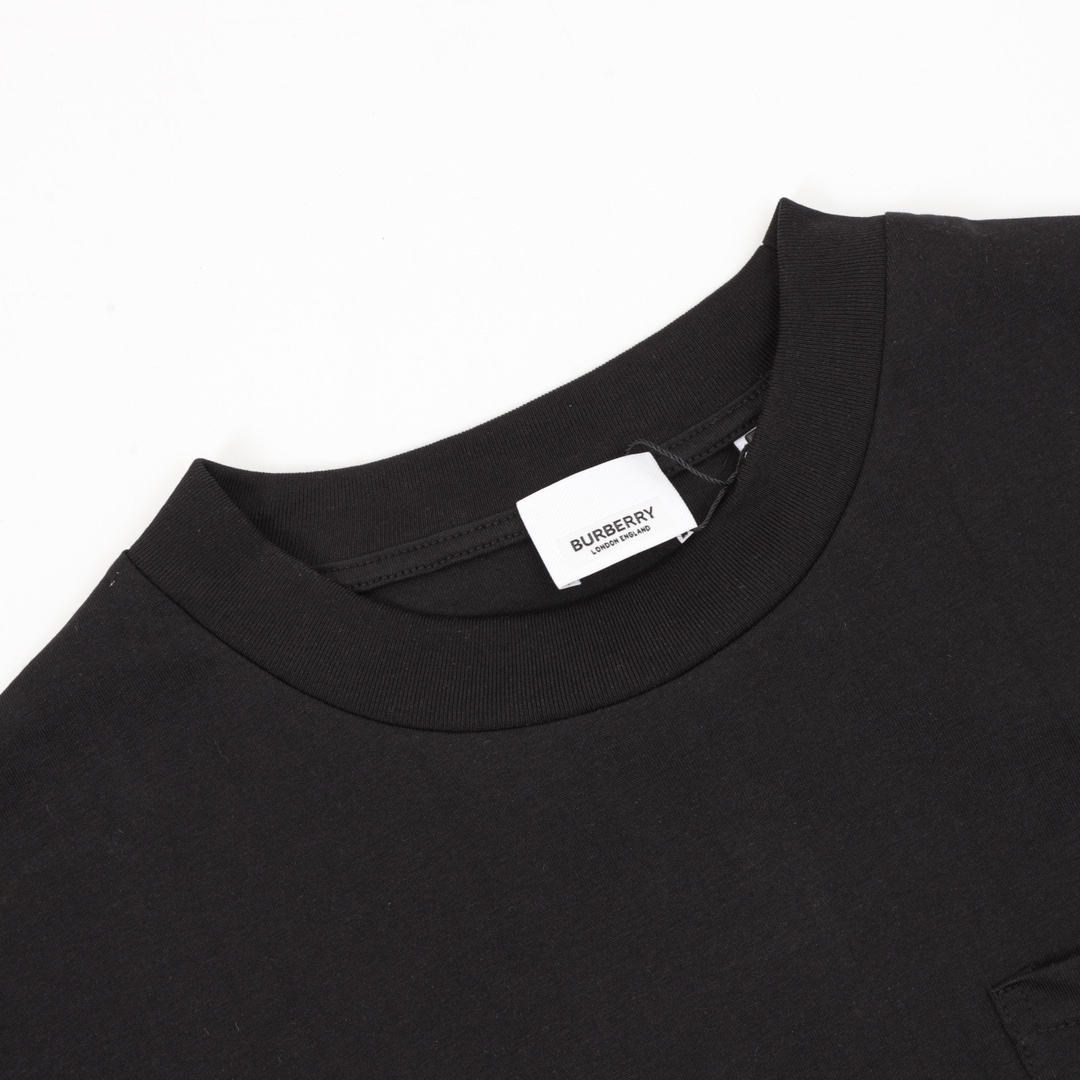 バーバリー「Burberry」ポケット ストライプテープ Tシャツ カップルモデル
