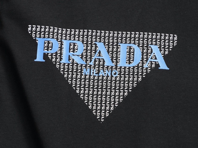 プラダ「Prada」2025SS メンズ クラシックロゴ クルーネックTシャツ