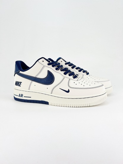 ナイキ「Nike」カジュアルシューズ