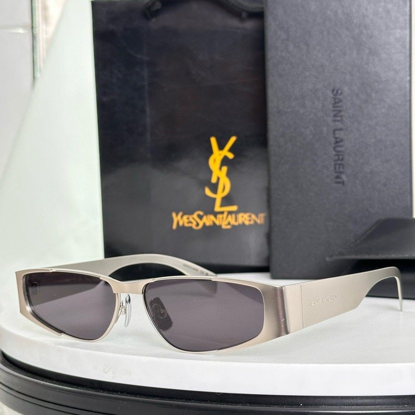 サンローラン「Saint Laurent」SLM119 サングラス