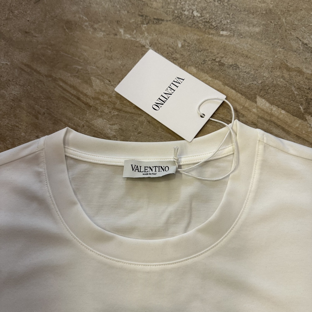 ヴァレンティノ「Valentino」クルーネック半袖Tシャツ