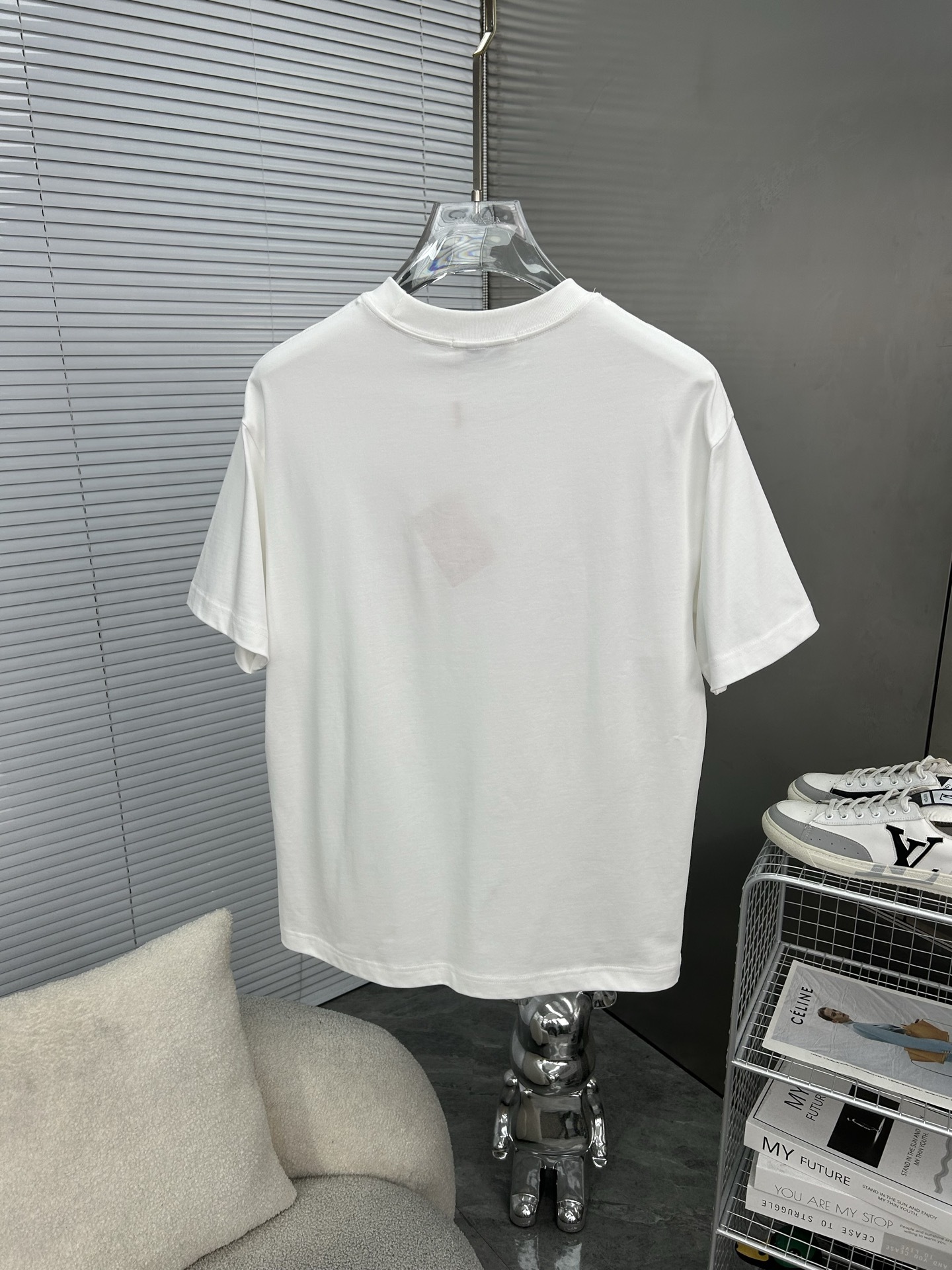 ヴァレンティノ「Valentino」2025SS 春夏 カップル用 半袖Tシャツ