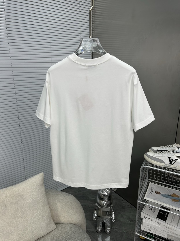 ヴァレンティノ「Valentino」2025SS 春夏 カップル用 半袖Tシャツ