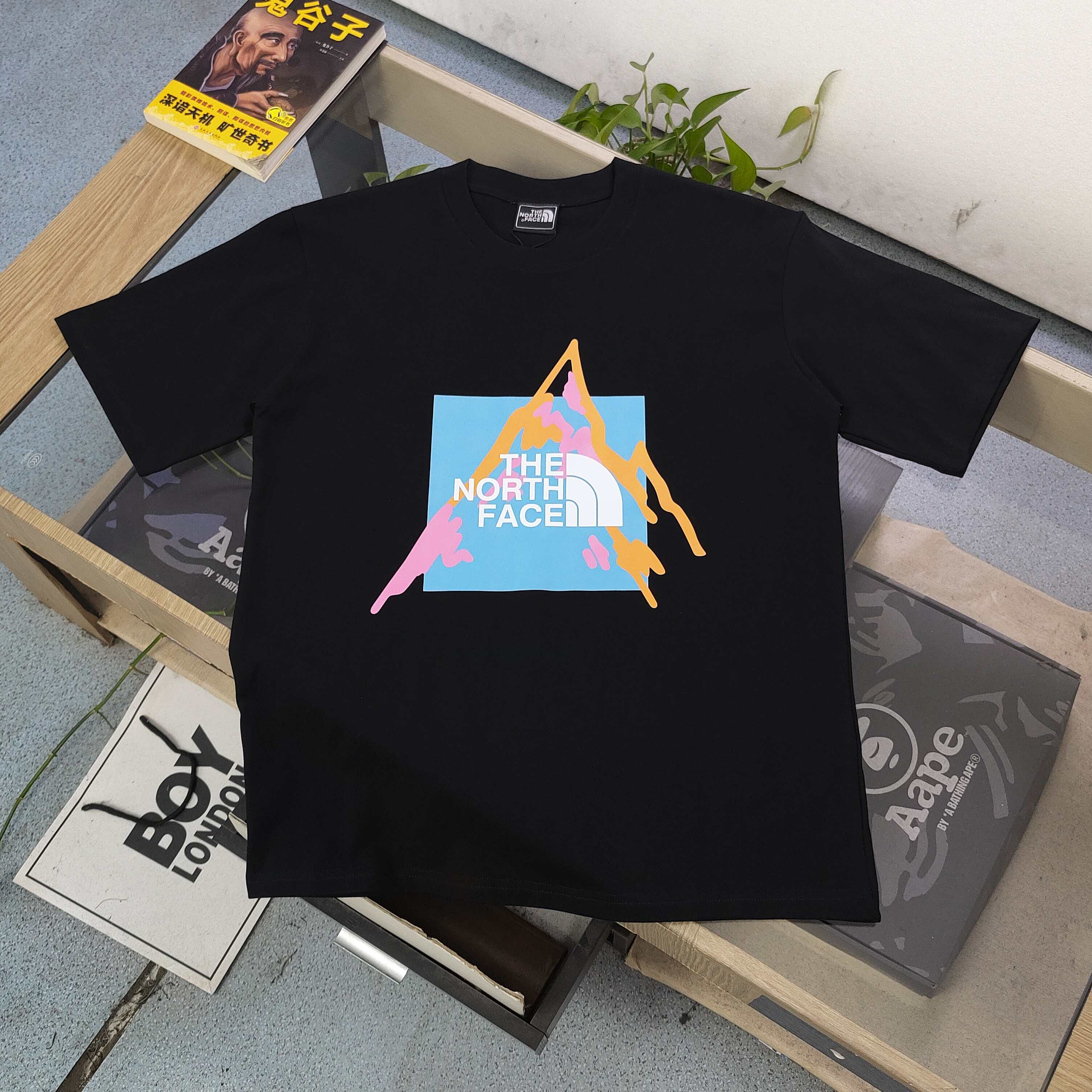 ザ・ノースフェイス The North Face マウンテンロゴ カップルTシャツ-ISETAN PRESTIGE CURATED