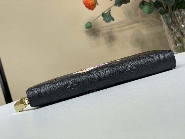 ルイ・ヴィトン「Louis Vuitton」LV × TM ジッピー･ウォレット