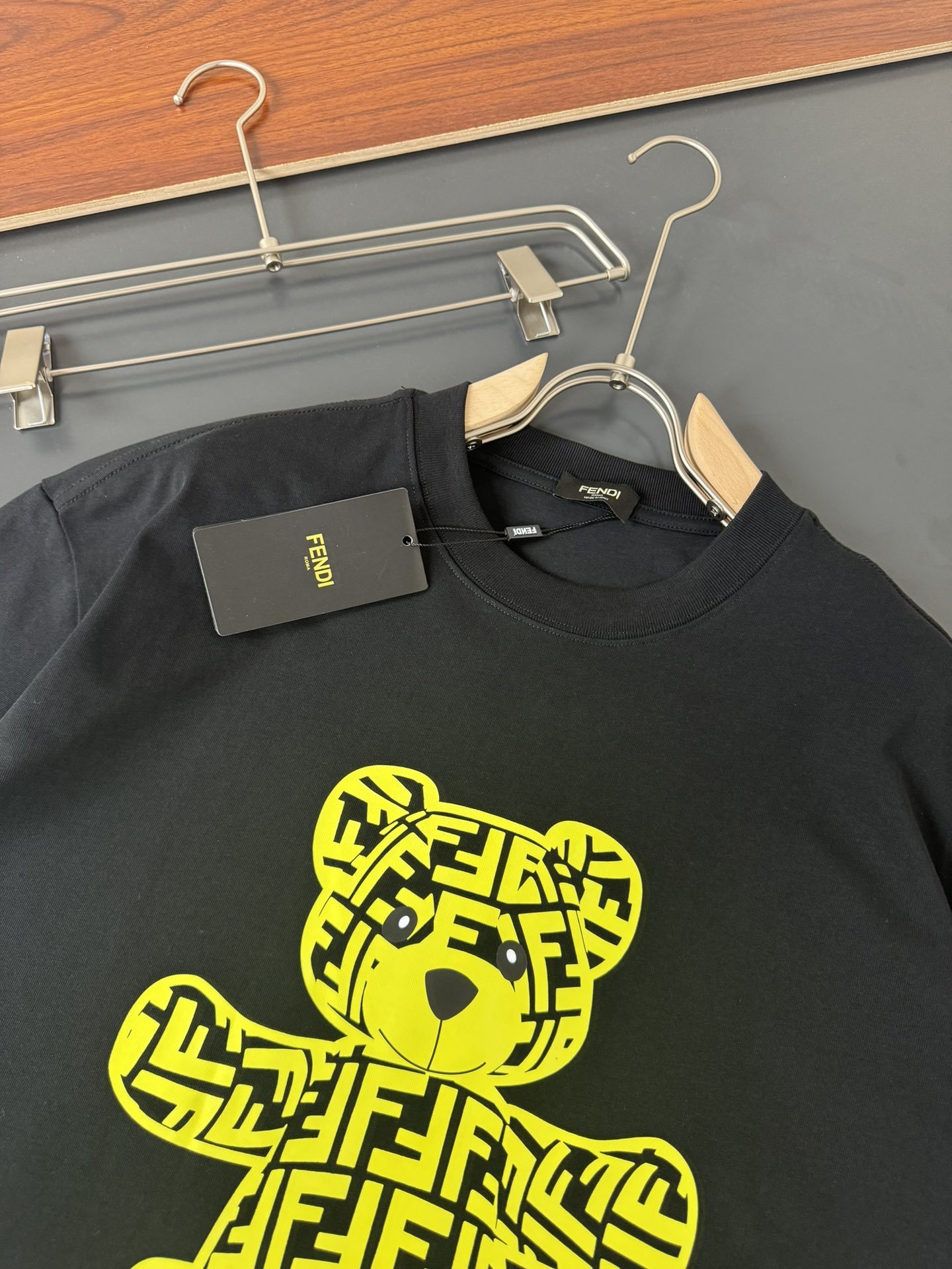 フェンディ「Fendi」2025SS 春夏新作 ラウンドネック Tシャツ