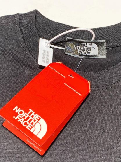ザ・ノースフェイス「The North Face」クラシック フロント＆バックプリントTシャツ