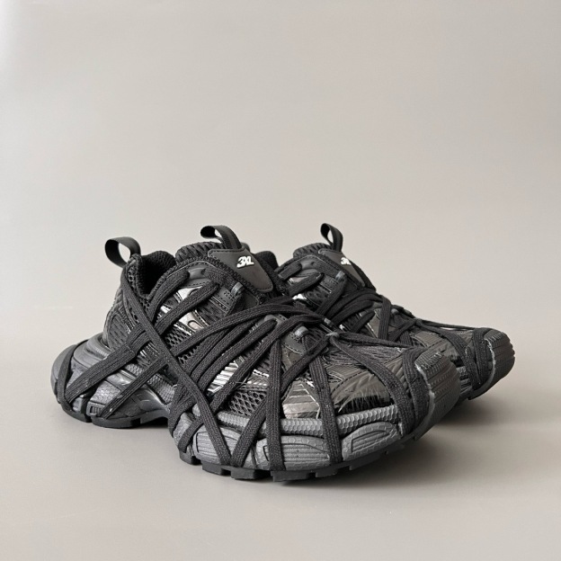 バレンシアガ「Balenciaga」Phantom Sneaker 3XL バンドデザイン ダディシューズ