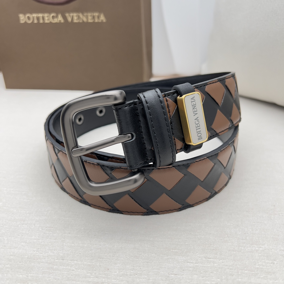 ボッテガ ヴェネタ「Bottega Veneta」クラシック プレステージ ピン バックル ベルト100CM