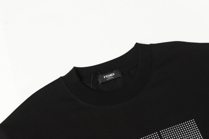 フェンディ「Fendi」25SS FFモノグラム プリント ショートスリーブTシャツ