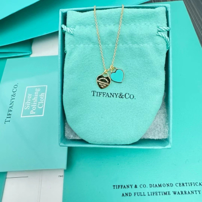 ティファニー「Tiffany & Co.」ダブルハート レッドエナメルネックレス