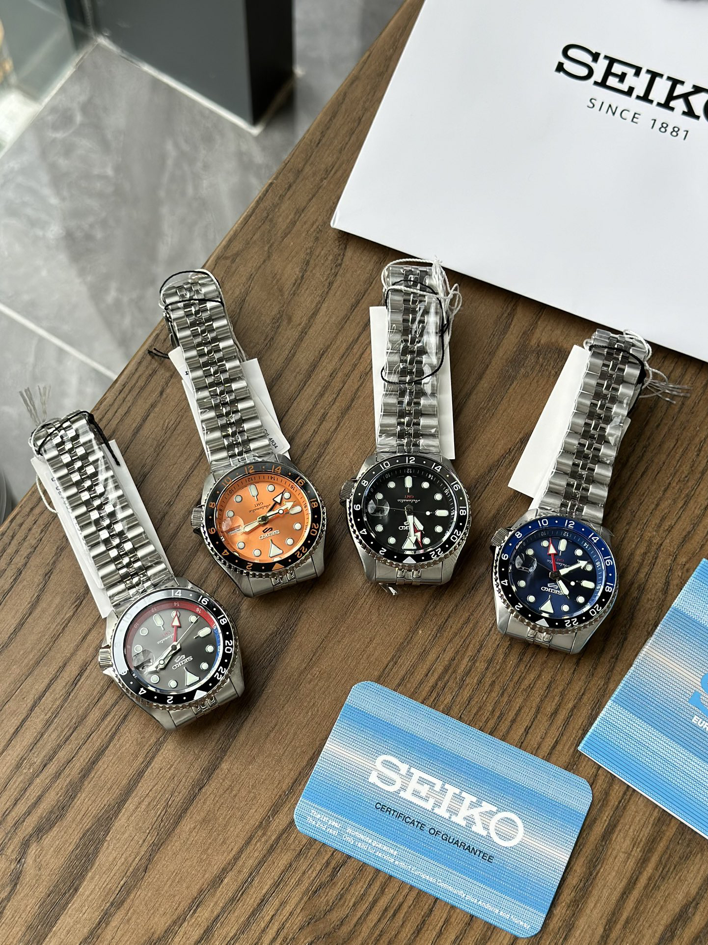 セイコー［Seiko］スポーツ SKX 自動巻き 40mm メンズウォッチ