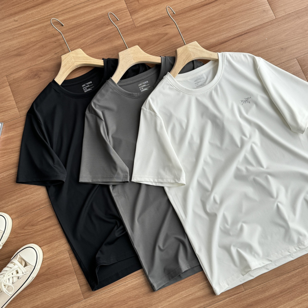 【ワンフォーワン】アークテリクス「ARC'TERYX」Motus クルーネック 速乾Tシャツ（メンズ）【在庫僅少】